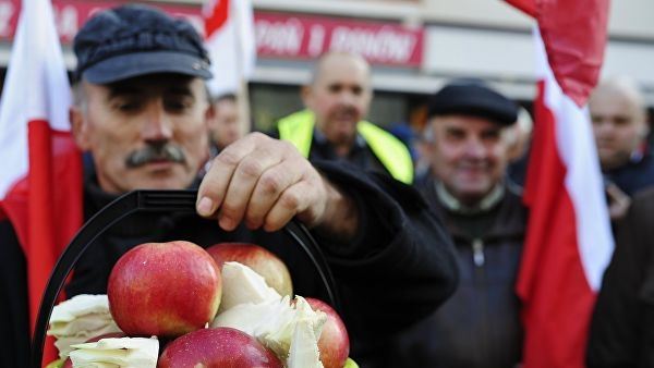 <br />
Союз садовников Польши просит отменить российское эмбарго<br />
